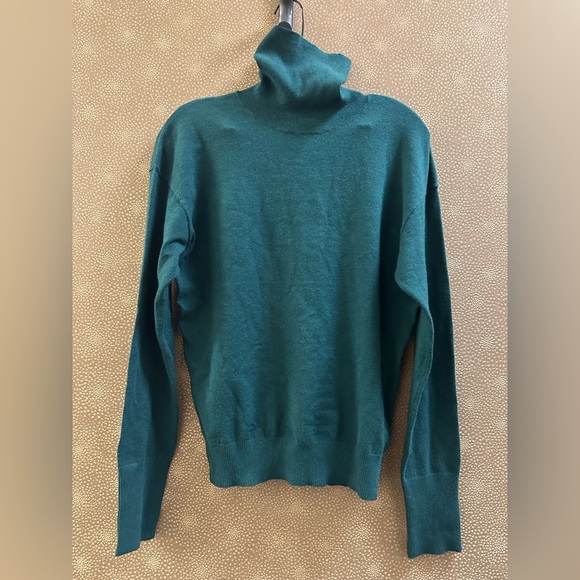 🔥🔥🔥NEW Express Turtleneck Sweater - Picture 2 of 7